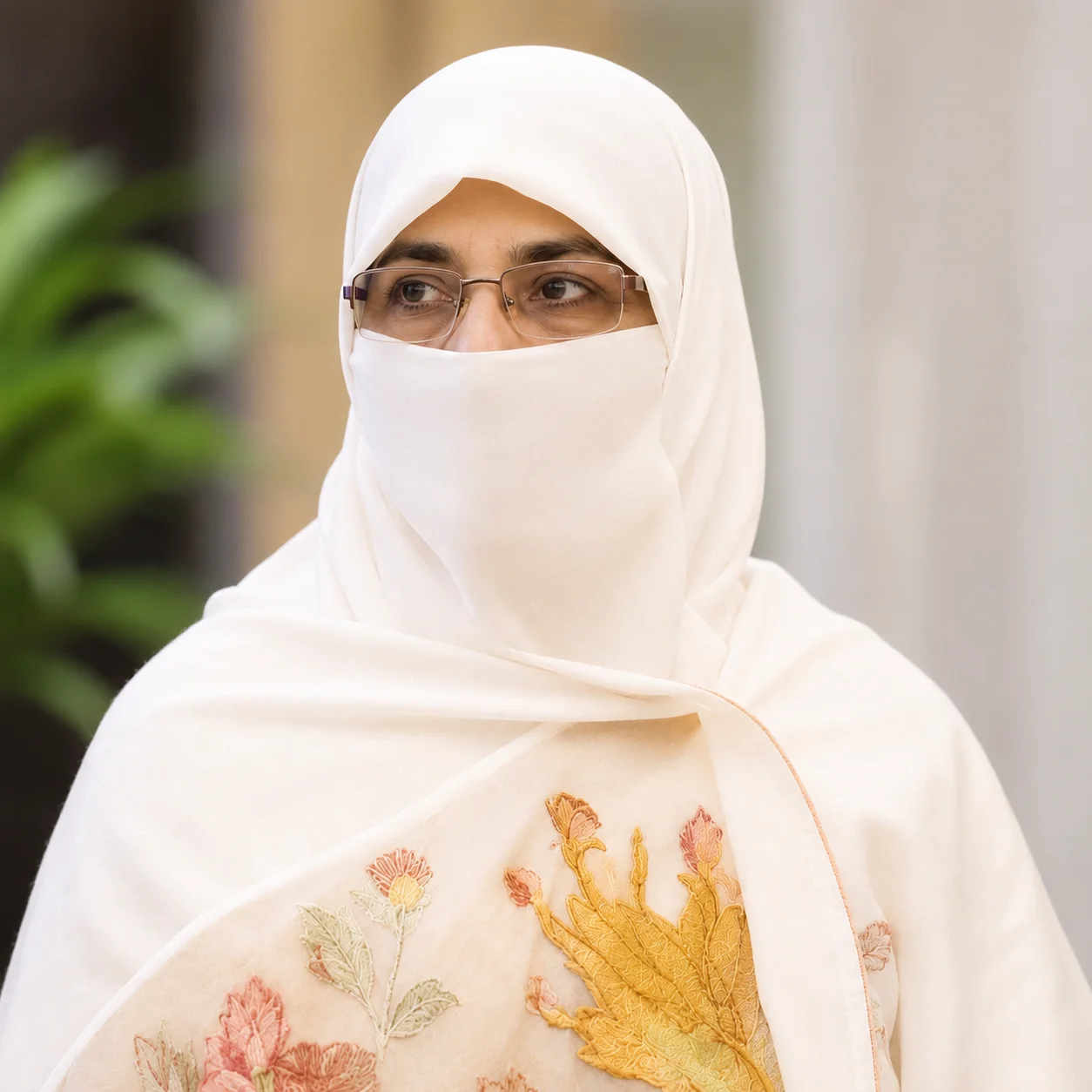 Dr. Humaira Tariq